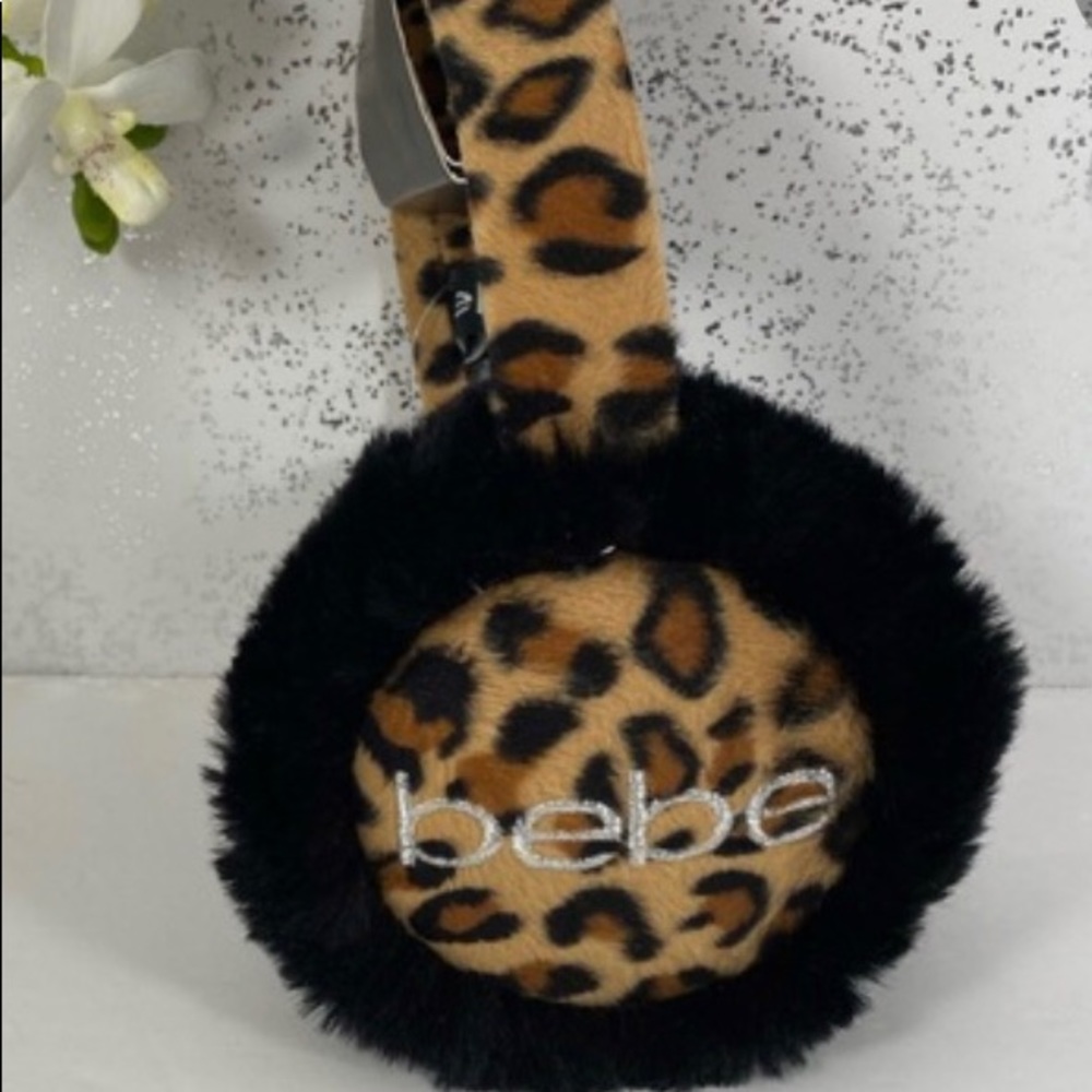 🐆🆕 NWT Bebe Cheetah Print Earmuffs